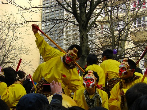 申も登場|2009年2月1日パリ13区(中国人街)の旧正月