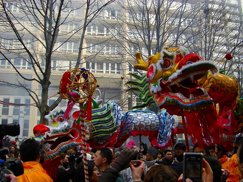 ドラゴン|2009年2月1日パリ13区(中国人街)の旧正月